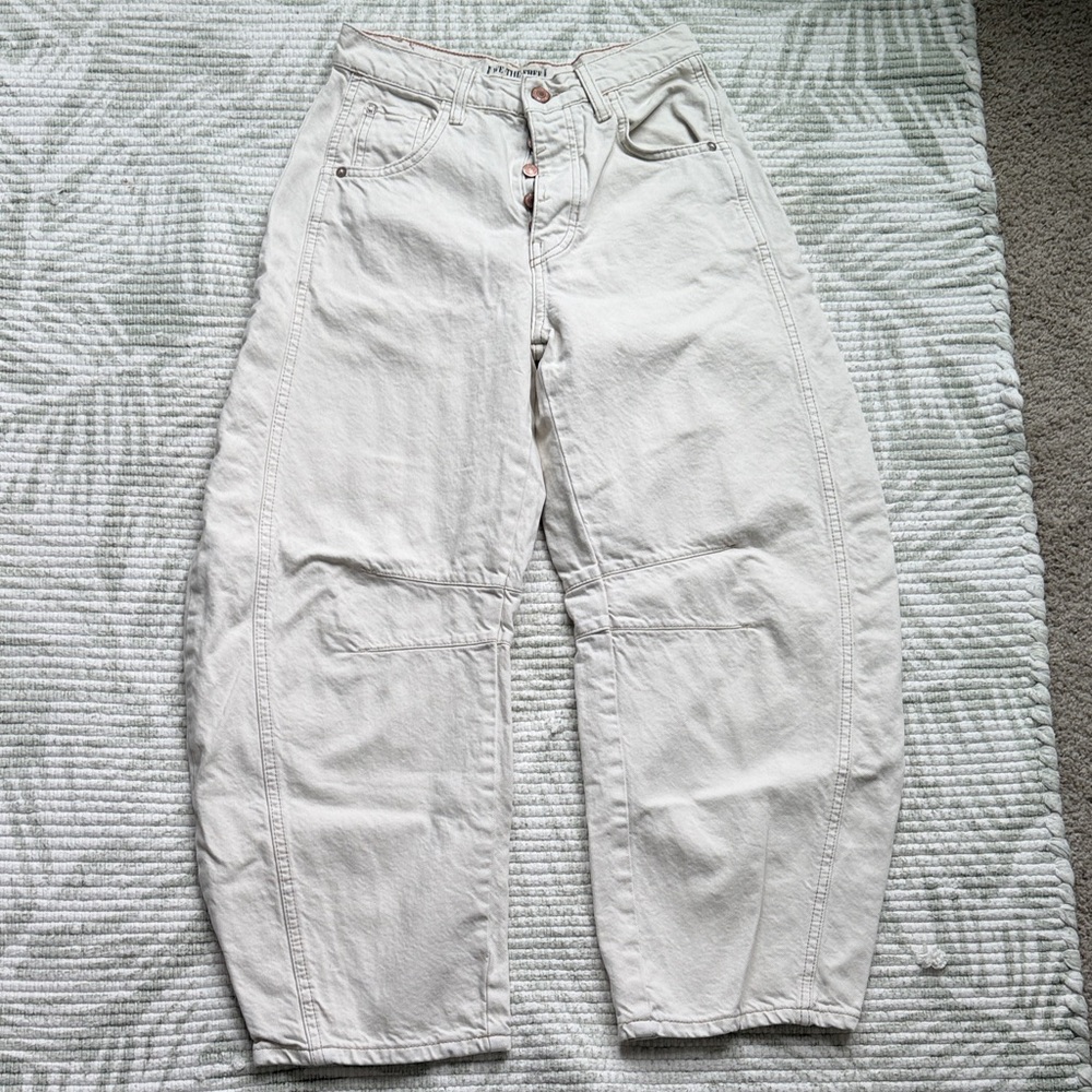 We The Free Cream Denim barrel jeans  Pants